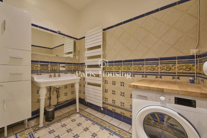 Type: Apartment for rent status: furnished, Paris 18ème, 2 bedrooms, 89.72 m² living area