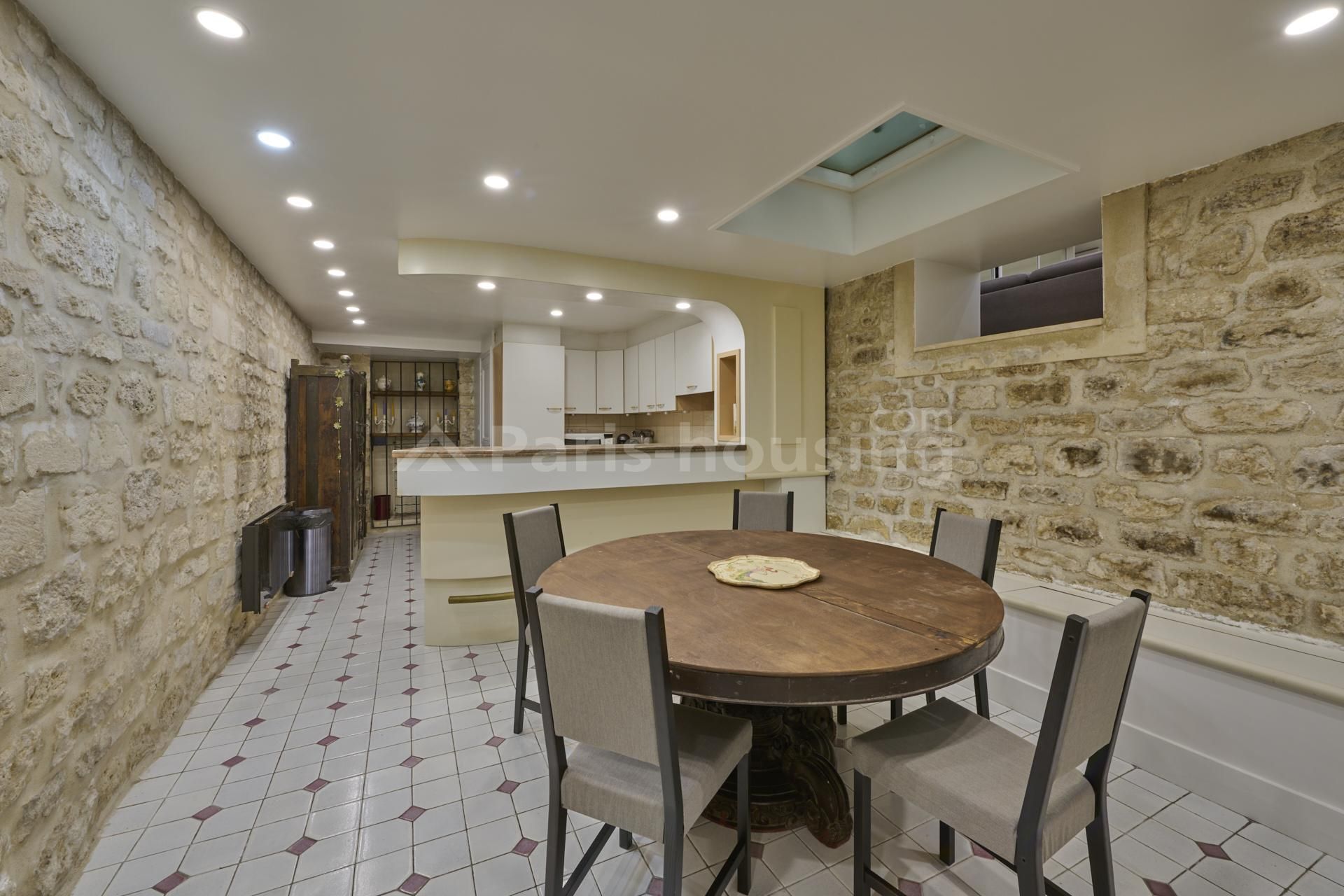 Apartment for rent furnished, Paris 7ème, 1 bedroom, 81.1m2 - Ref: 220431 - Paris-housing - Image 5