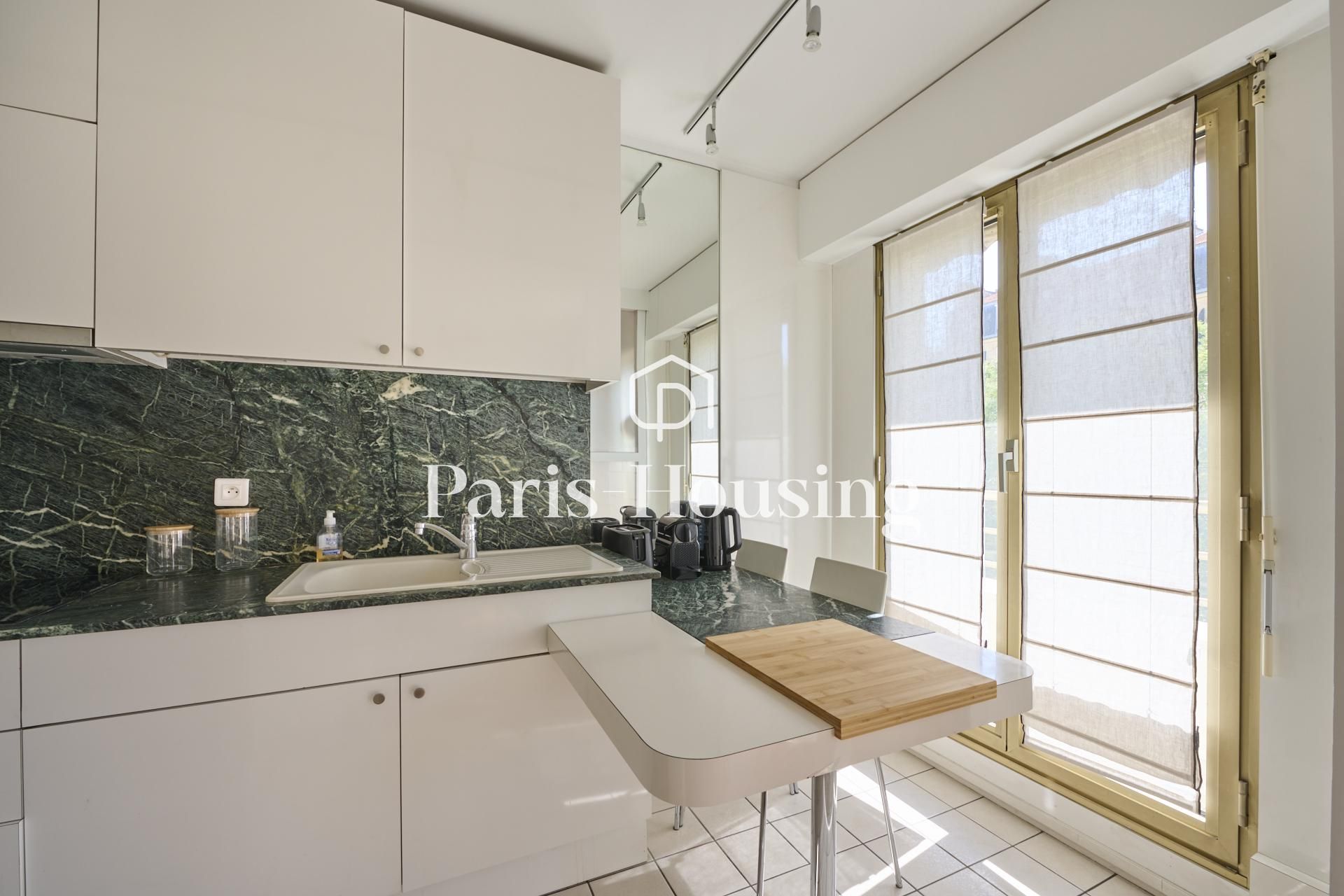 Location appartement meublé, Paris 16ème, 3 pièces, 59.4m2 - Ref: 230439 - Paris-housing - Image 5