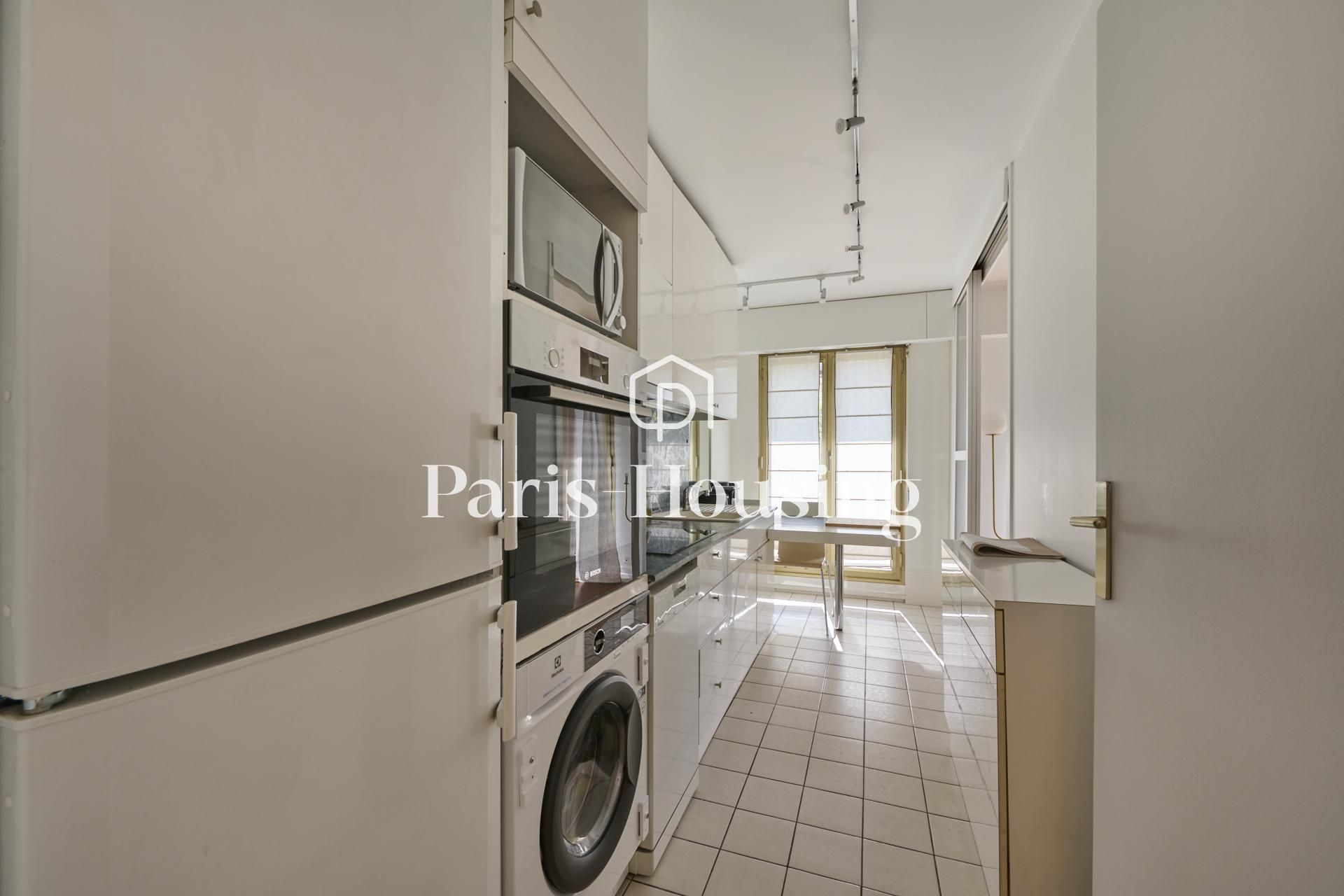 Location appartement meublé, Paris 16ème, 3 pièces, 59.4m2 - Ref: 230439 - Paris-housing - Image 6