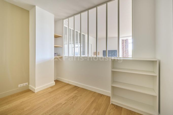 Rue de Ponthieu - Paris 8ème Élysée - Saint - Philippe - du - Roule