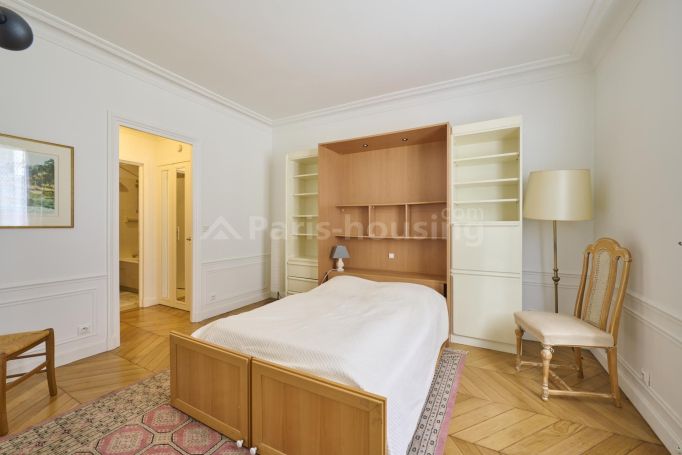 Rue du Général Foy - Paris 8ème Élysée - Europe