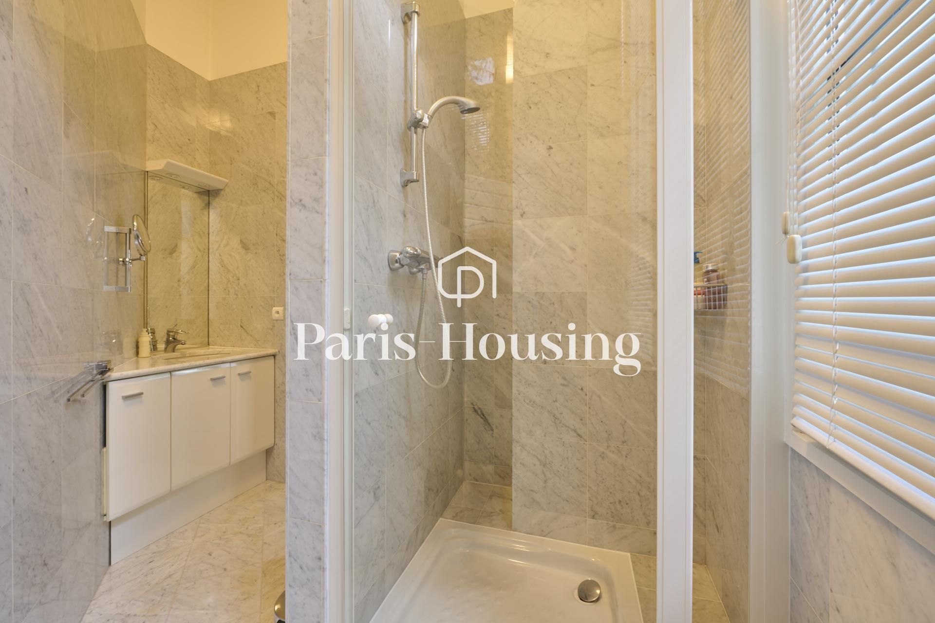 Apartment for rent furnished, Paris 16ème, 2 bedrooms, 113.8m2 - Ref: 230452 - Paris-housing - Image 8