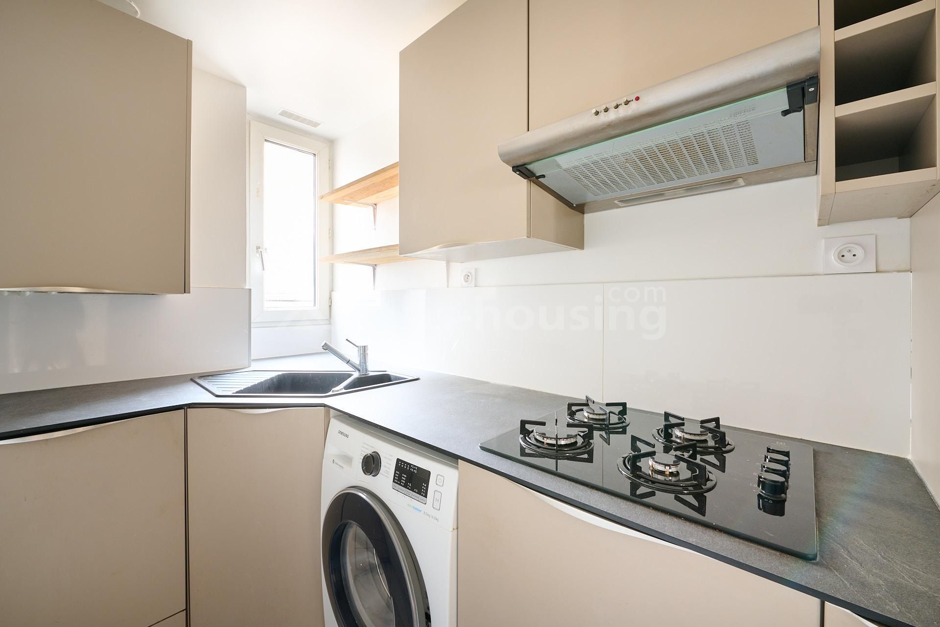 Apartment for rent unfurnished, Paris 1er, 2 bedrooms, 63.85m2 - Ref: 230454 - Paris-housing - Image 4