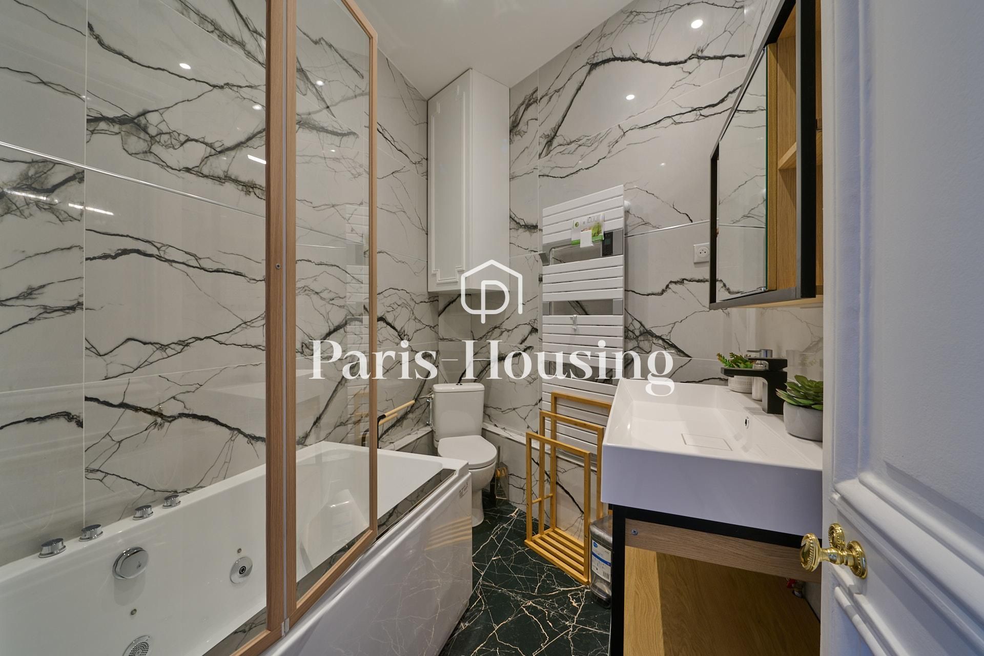 Apartment for rent furnished, Paris 17ème, 2 bedrooms, 106.4m2 - Ref: 240474 - Paris-housing - Image 12