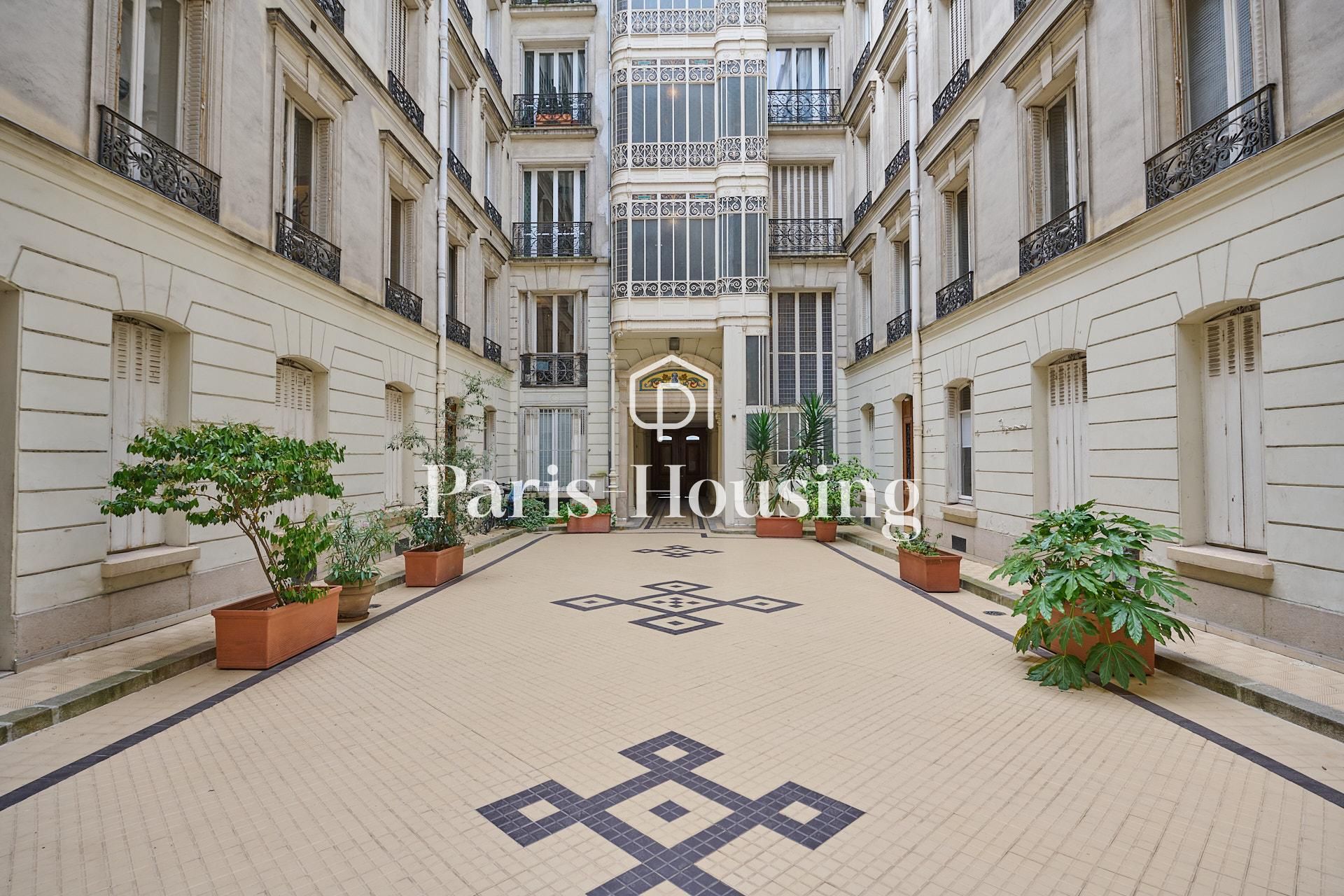 Apartment for rent furnished, Paris 17ème, 2 bedrooms, 106.4m2 - Ref: 240474 - Paris-housing - Image 20