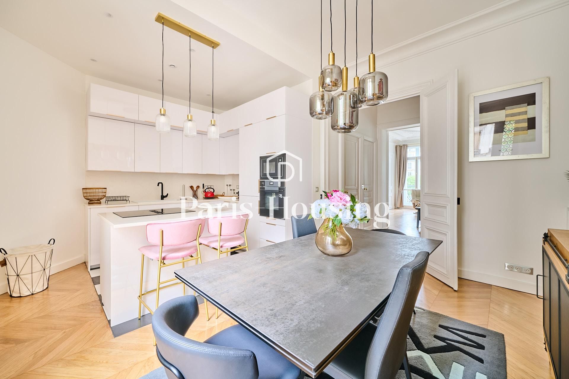 Apartment for rent furnished, Paris 17ème, 2 bedrooms, 106.4m2 - Ref: 240474 - Paris-housing - Image 7