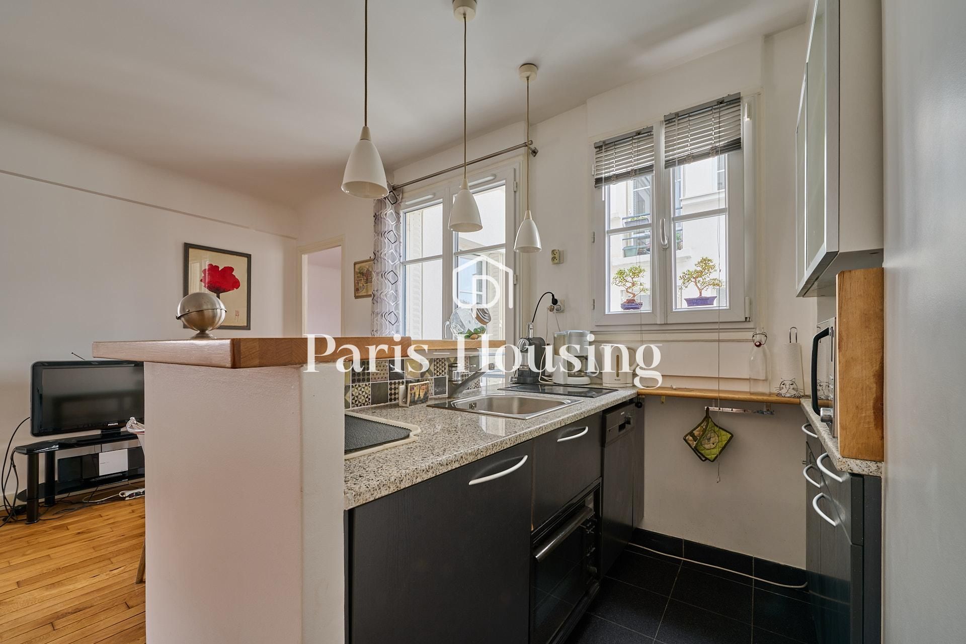Location appartement meublé, Paris 7ème, 2 pièces, 35.9m2 - Ref: 240480 - Paris-housing - Image 4