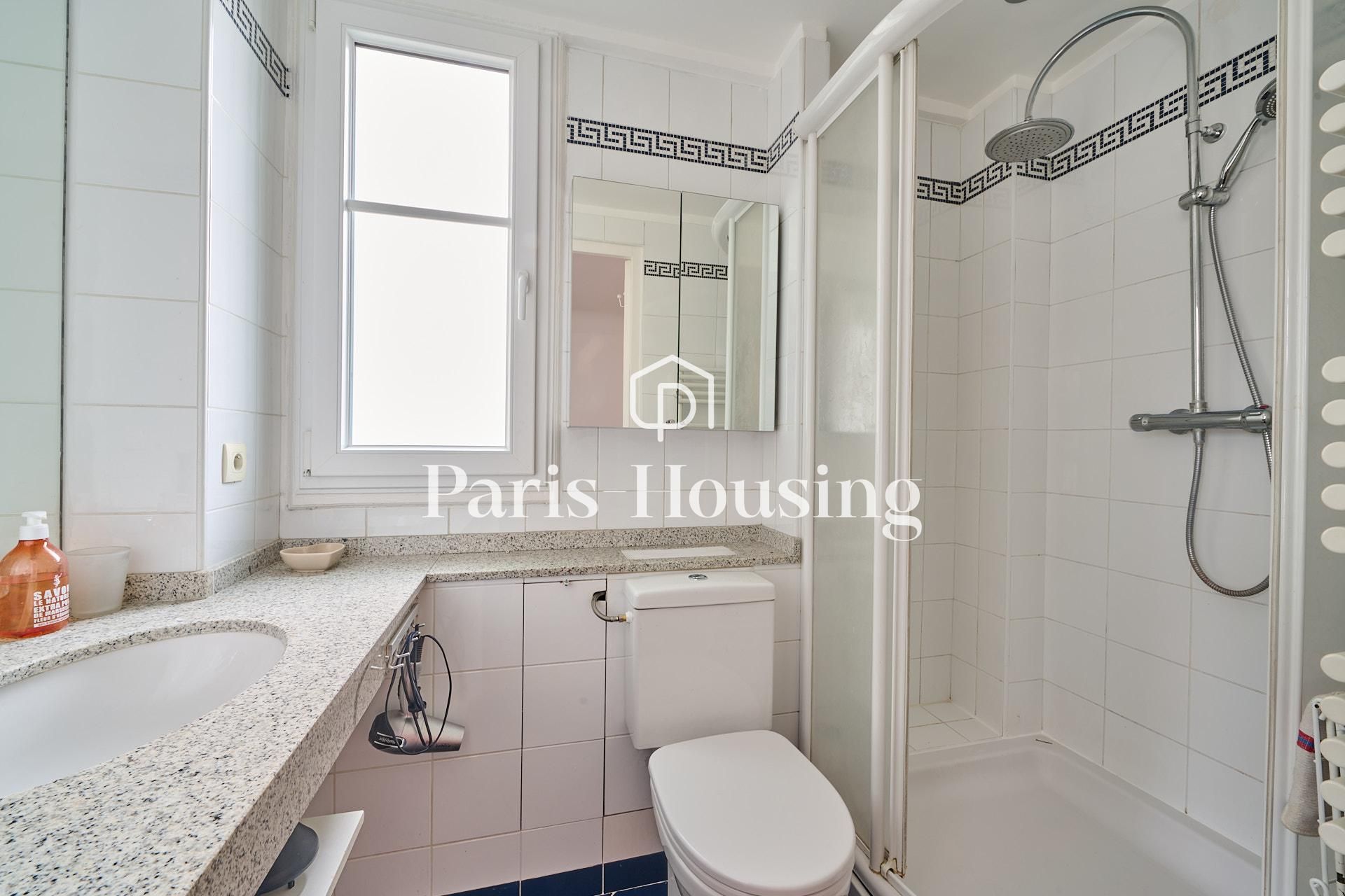 Location appartement meublé, Paris 7ème, 2 pièces, 35.9m2 - Ref: 240480 - Paris-housing - Image 7