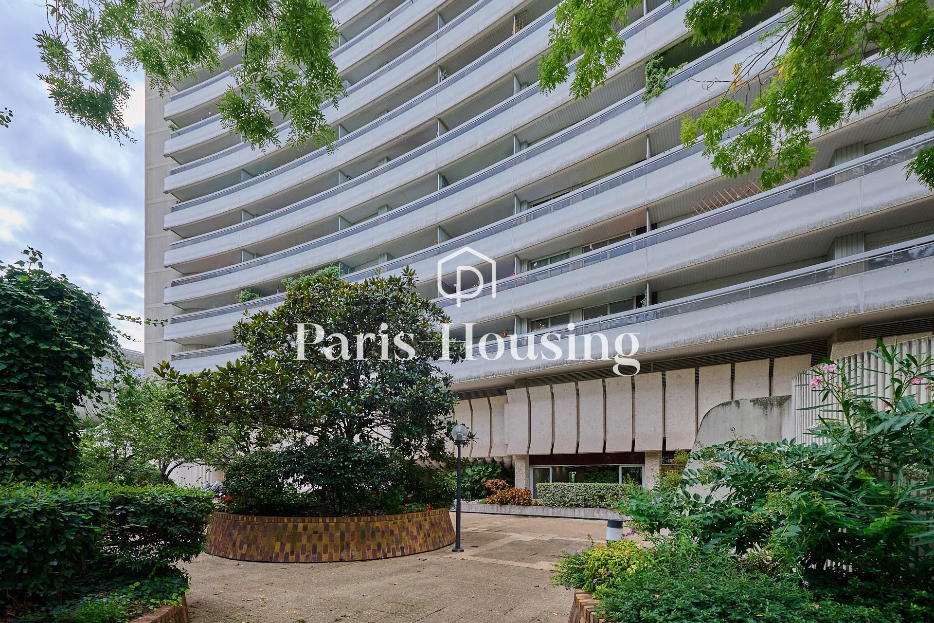 Location appartement meublé, Paris 15ème, 2 pièces, 46.53m2 - Ref: 240485 - Paris-housing - Image 11