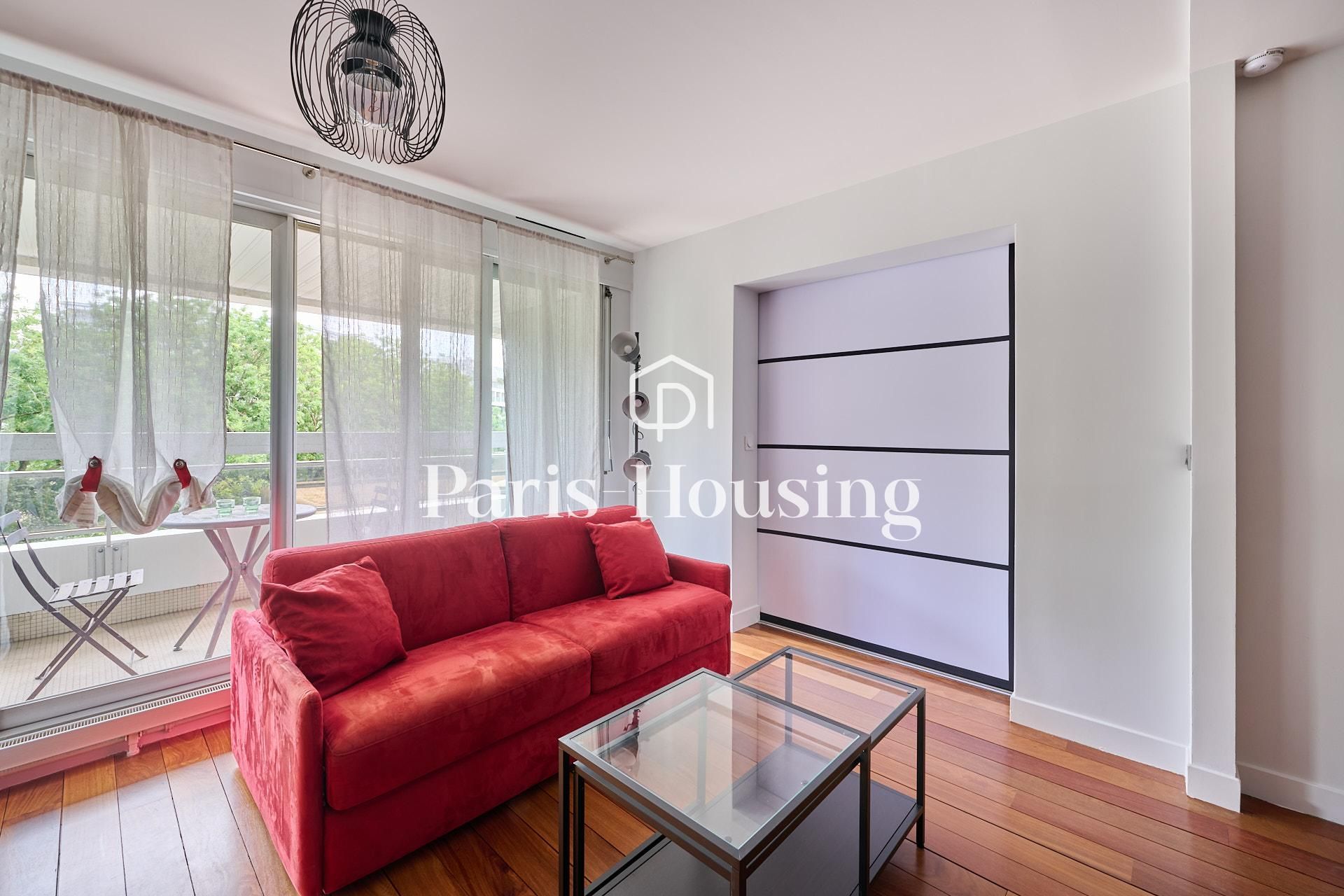 Location appartement meublé, Paris 15ème, 2 pièces, 46.53m2 - Ref: 240485 - Paris-housing - Image 3