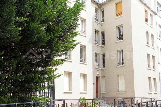 Rue du Faubourg Saint-Denis - Paris 10ème Enclos-Saint-Laurent - Saint - Vincent de Paul - Lariboisière