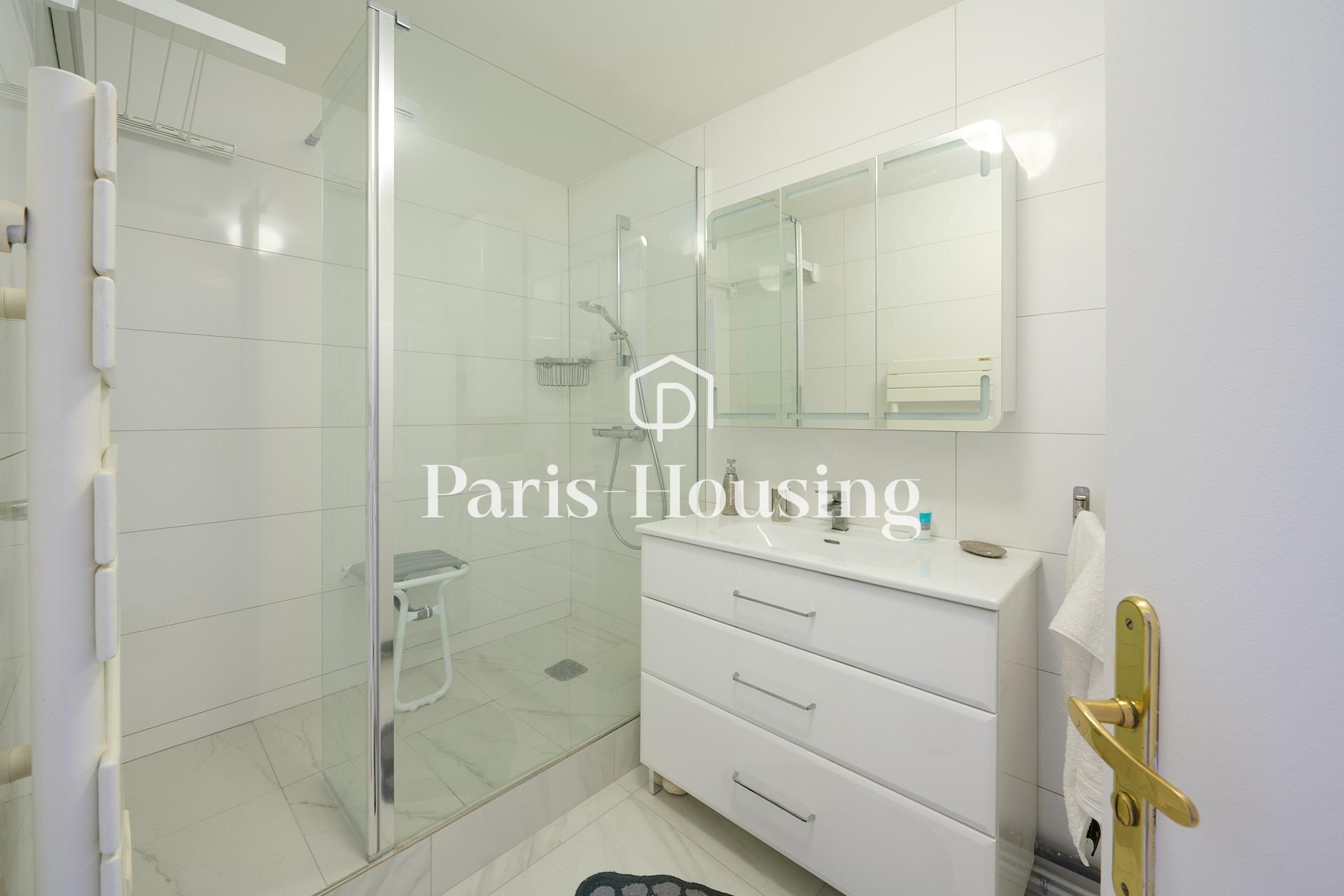 Location appartement meublé, Paris 1er, 2 pièces, 57.81m2 - Ref: 240488 - Paris-housing - Image 8