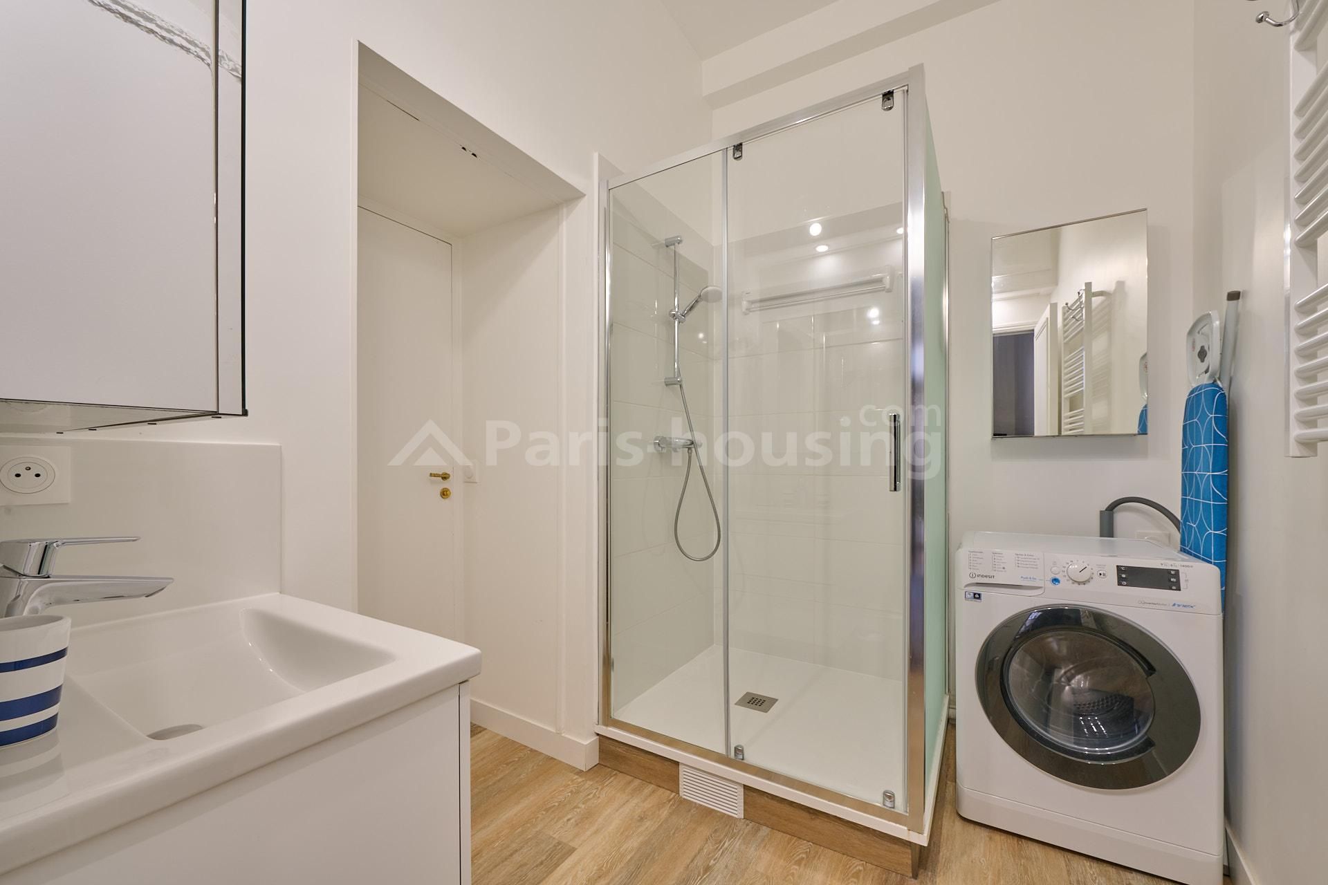 Location appartement meublé, Paris 16ème, 3 pièces, 51.5m2 - Ref: 240493 - Paris-housing - Image 8