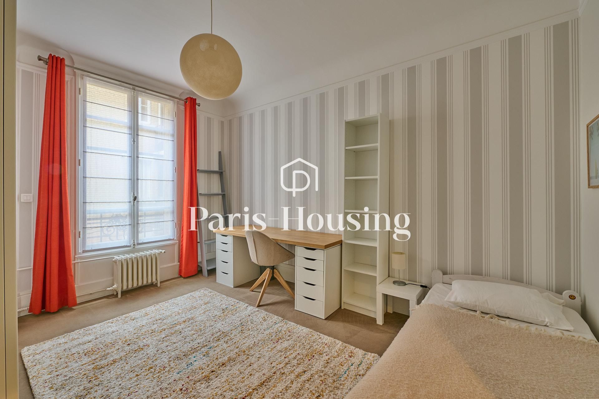 Apartment for rent furnished, Paris 17ème, 4 bedrooms, 142.03m2 - Ref: 240494 - Paris-housing - Image 10