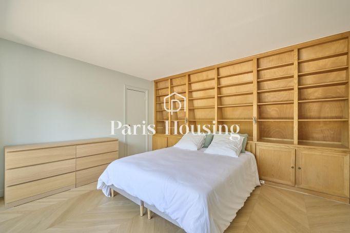 Type: Apartment for rent status: furnished, Levallois-Perret, 4 bedrooms, 143.11 m² living area