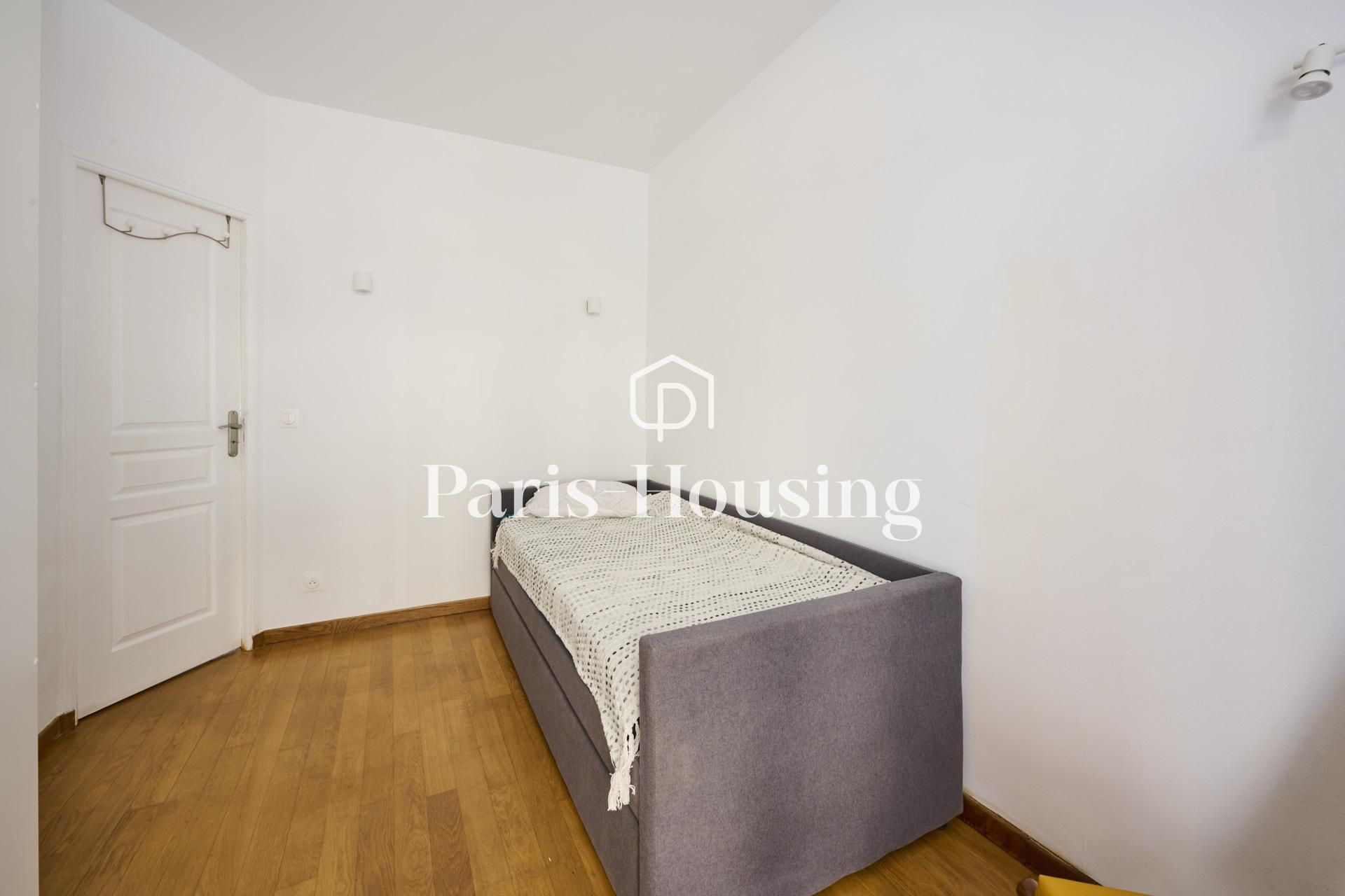 Location appartement meublé, Paris 15ème, 3 pièces, 51.6m2 - Ref: 250512 - Paris-housing - Image 10