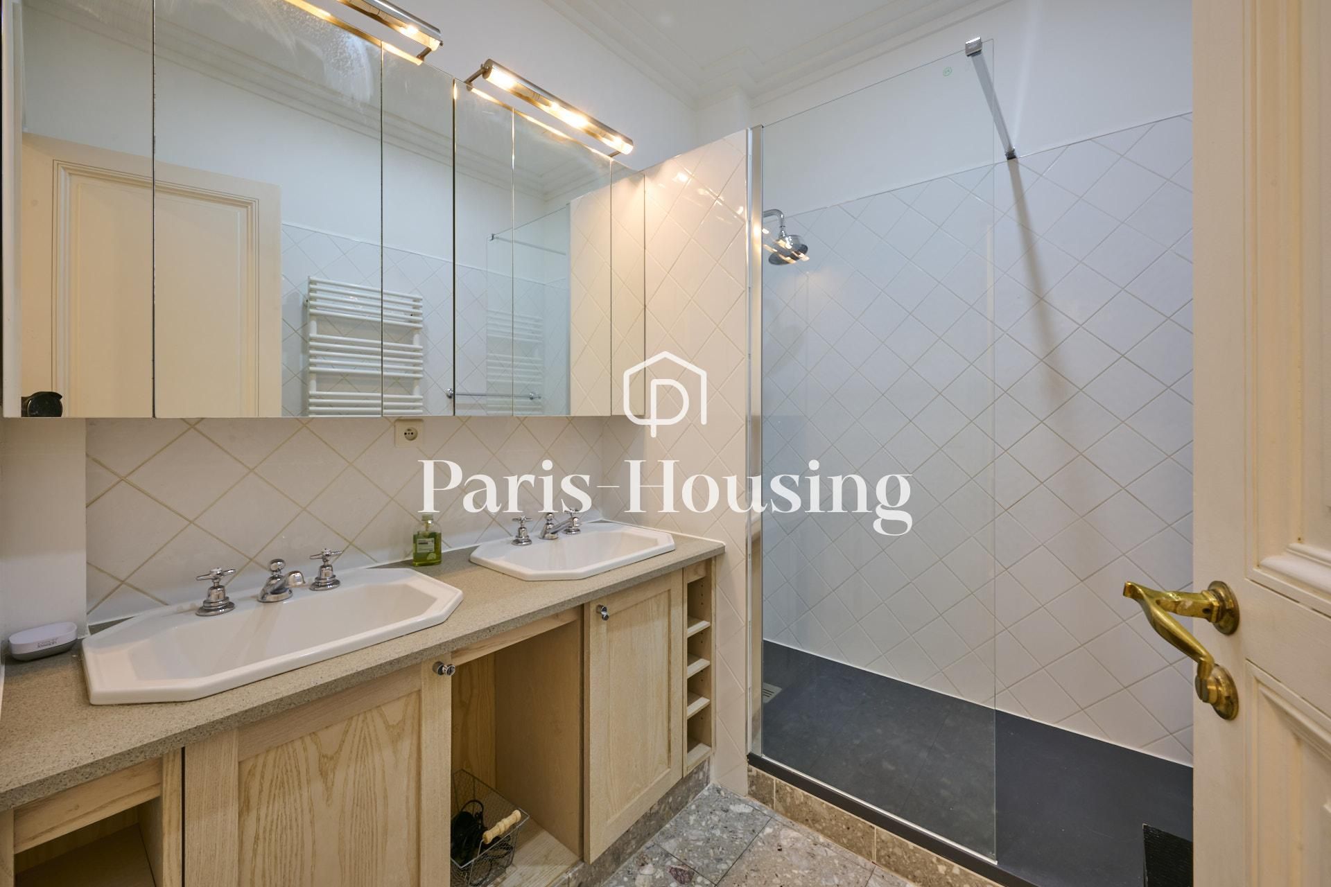 Apartment for rent furnished, Paris 16ème, 2 bedrooms, 72.1m2 - Ref: 250514 - Paris-housing - Image 9