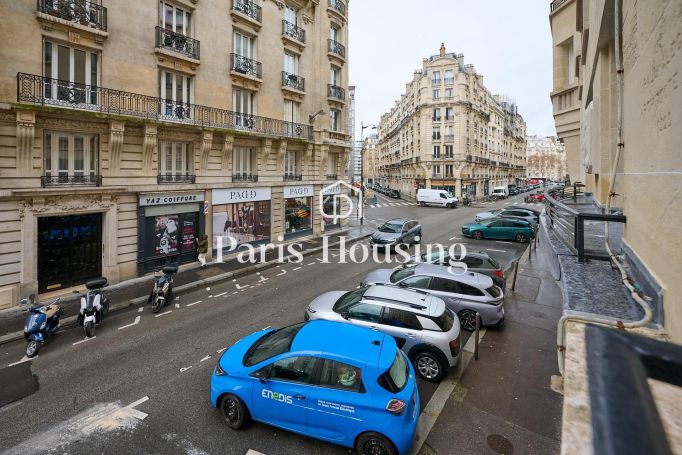Location type&nbsp;: appartement statut&nbsp;: meublé, Paris 15ème, 2 pièces, 46.77 m² surf. habitable