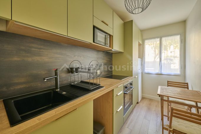 Rue du Poteau - Paris 18ème Butte-Montmartre - Clignancourt - Jules Joffrin