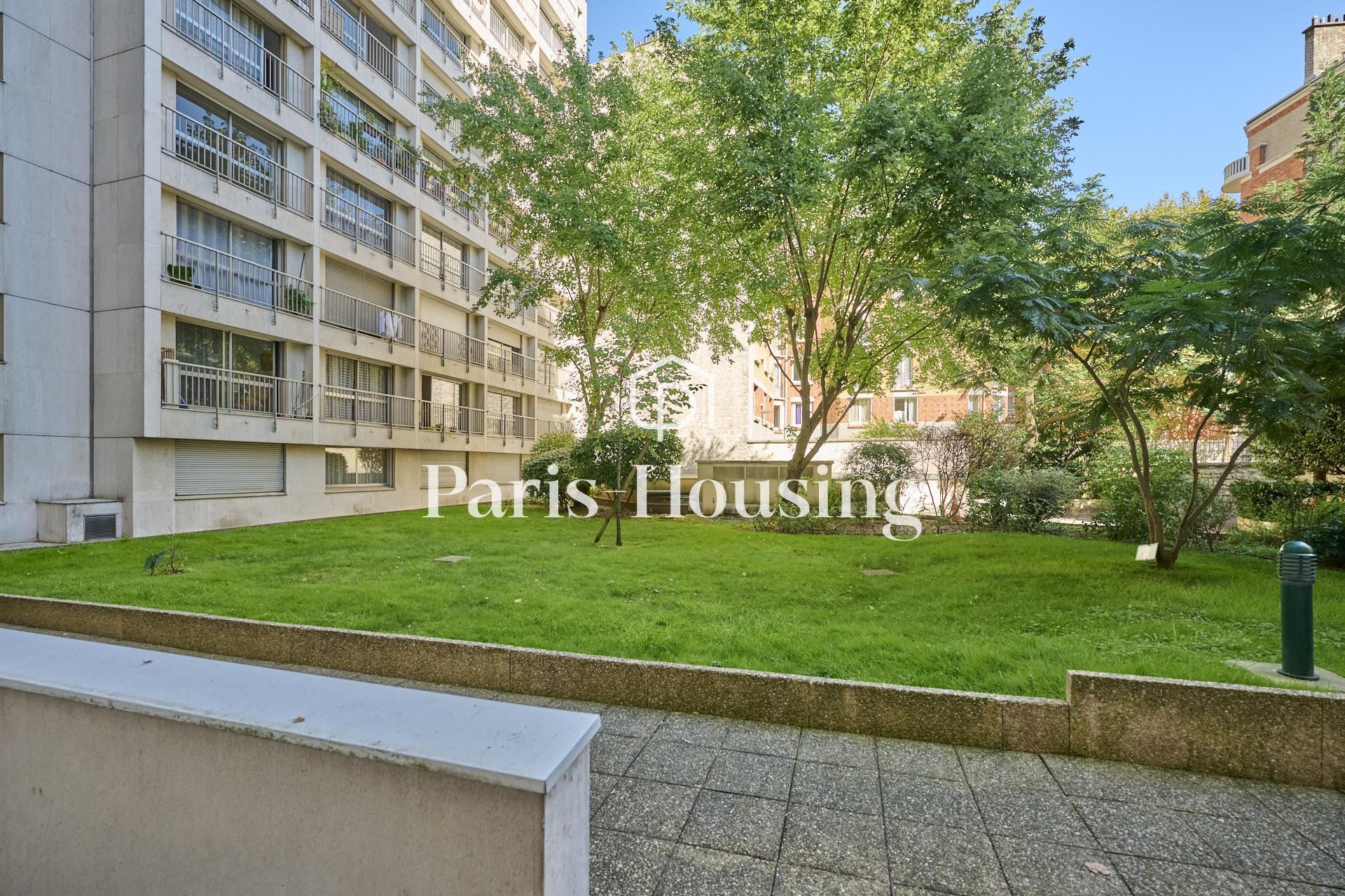 Location studio meublé, Paris 18ème, 1 pièce, 29.45m2 - Ref: 250521 - Paris-housing - Image 9