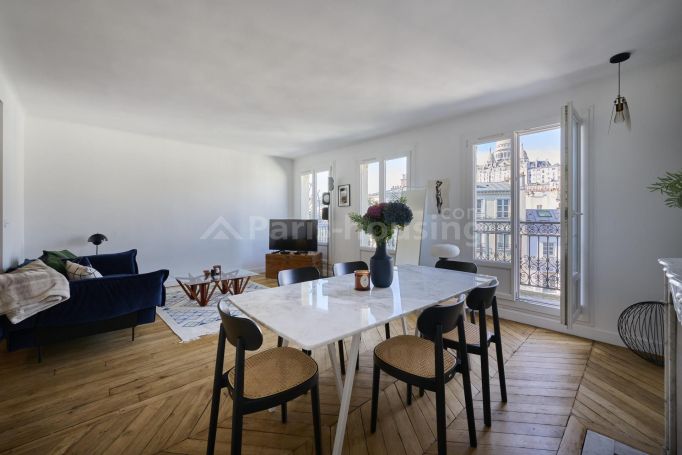 Rue de Clignancourt - Paris 18ème Butte-Montmartre -