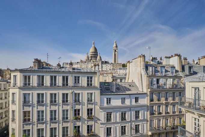 Rue de Clignancourt - Paris 18ème Butte-Montmartre -