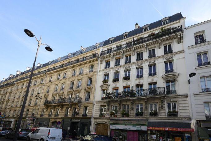 Rue de Clignancourt - Paris 18ème Butte-Montmartre -