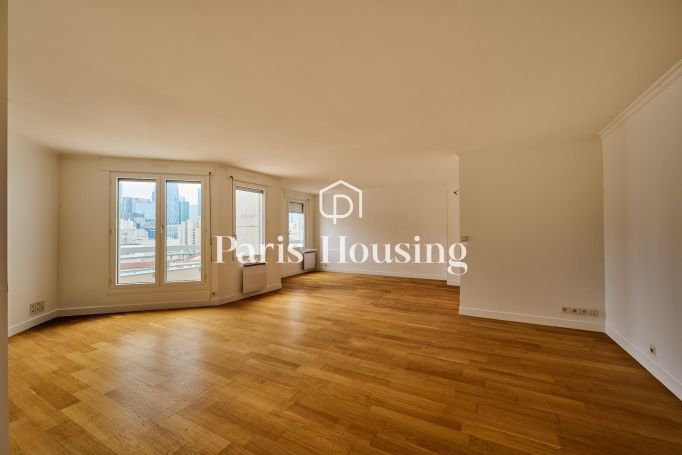 Type: Apartment for rent status: unfurnished, Courbevoie, 3 bedrooms, 110.56 m² living area