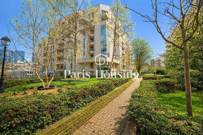 Location type&nbsp;: appartement statut&nbsp;: vide, Courbevoie, 5 pièces, 110.56 m² surf. habitable