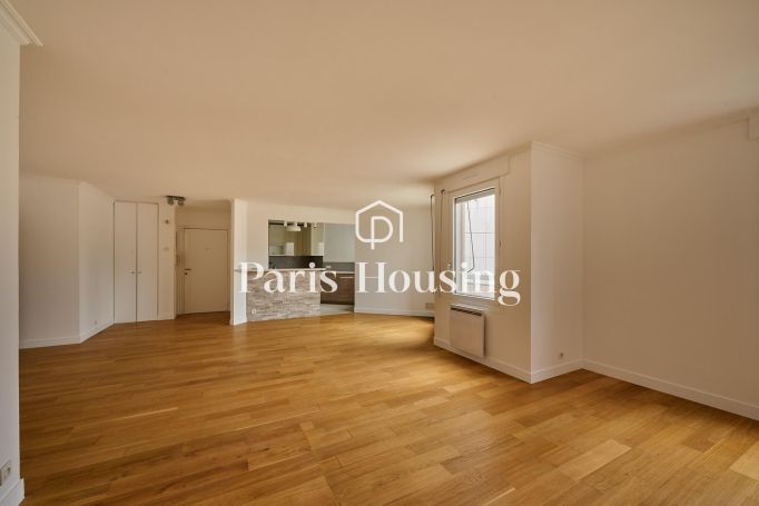 Type: Apartment for rent status: unfurnished, Courbevoie, 3 bedrooms, 110.56 m² living area
