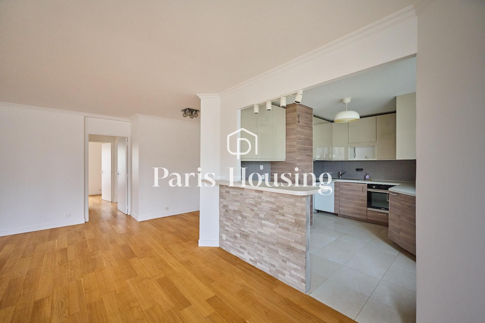 Apartment for rent unfurnished, Courbevoie, 3 bedrooms, 110.56m2 - Ref: 260543 - Paris-housing - Image 4