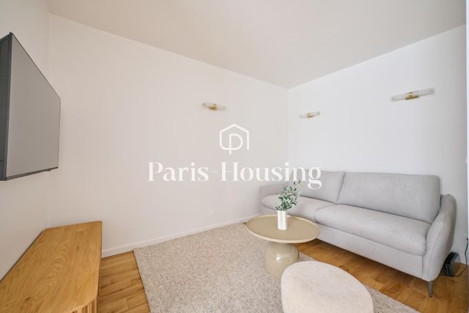 Type: Apartment for rent status: furnished, Paris 15ème, 1 bedroom, 47.3 m² living area