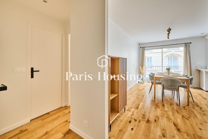 Type: Apartment for rent status: furnished, Paris 15ème, 1 bedroom, 47.3 m² living area