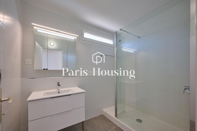 Type: Apartment for rent status: unfurnished, Boulogne-Billancourt, 2 bedrooms, 75.8 m² living area