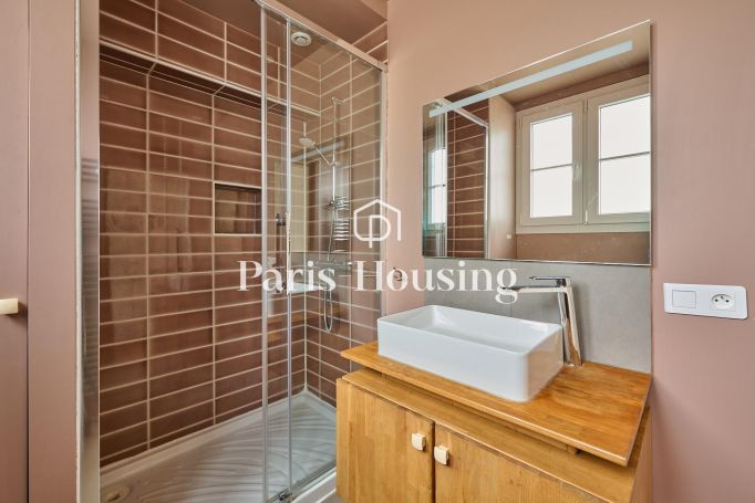 Type: Apartment for rent status: furnished, Paris 16ème, 1 bedroom, 55 m² living area