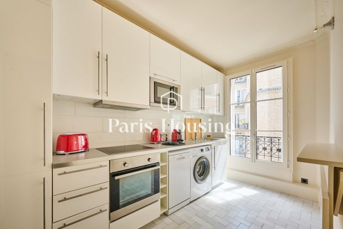 Location type&nbsp;: appartement statut&nbsp;: meublé, Paris 15ème, 2 pièces, 47.83 m² surf. habitable