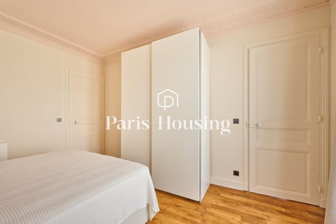 Location type&nbsp;: appartement statut&nbsp;: meublé, Paris 15ème, 2 pièces, 47.83 m² surf. habitable