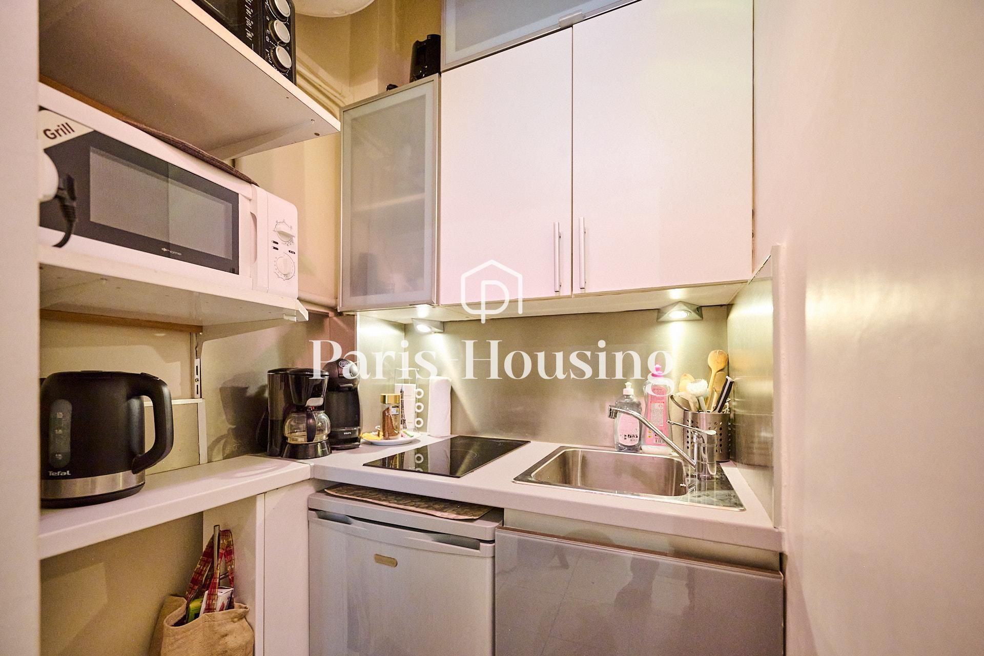 Location studio meublé, Paris 3ème, 1 pièce, 15.91m2 - Ref: 260557 - Paris-housing - Image 4