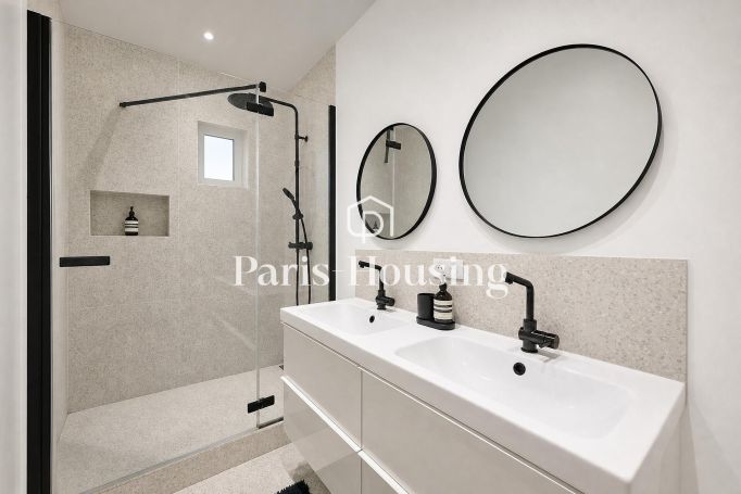 Type: Apartment for rent status: furnished, Paris 9ème, 2 bedrooms, 88.81 m² living area