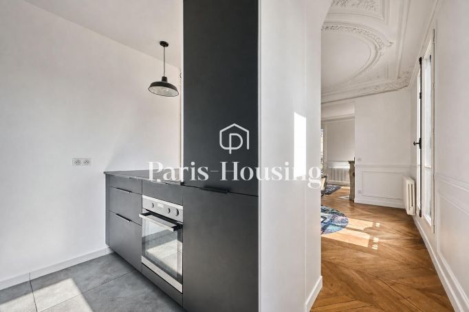 Type: Apartment for rent status: furnished, Paris 9ème, 2 bedrooms, 88.81 m² living area