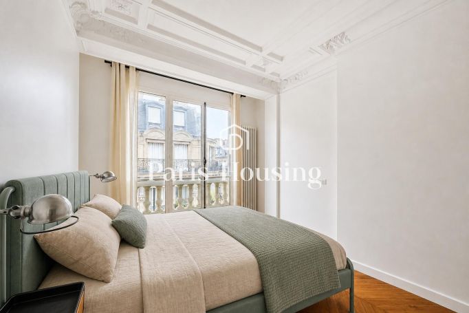 Location type&nbsp;: appartement statut&nbsp;: meublé, Paris 9ème, 4 pièces, 88.81 m² surf. habitable