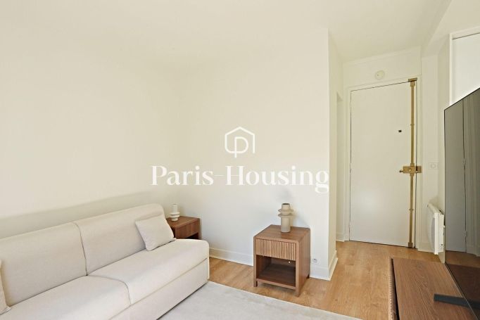 Type: Studio for rent status: furnished, Paris 15ème, 1 room, 20.24 m² living area