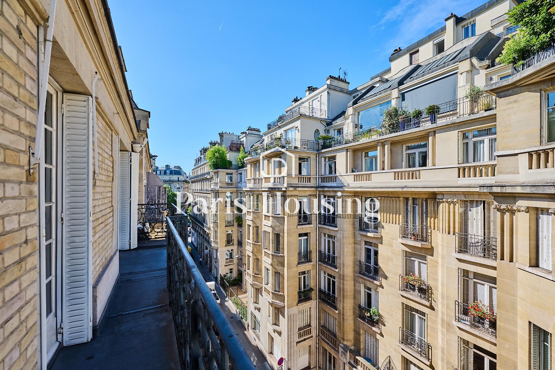 Apartment for rent unfurnished, Paris 17ème, 2 bedrooms, 97.4m2 - Ref: 260560 - Paris-housing - Image 5