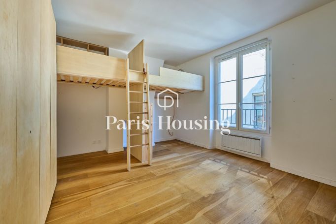 Type: Apartment for rent status: furnished, Paris 11ème, 2 bedrooms, 71.18 m² living area