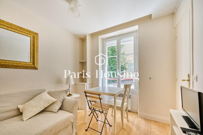 Studio for rent , Paris 7ème, 1 room, 15.84m² living area