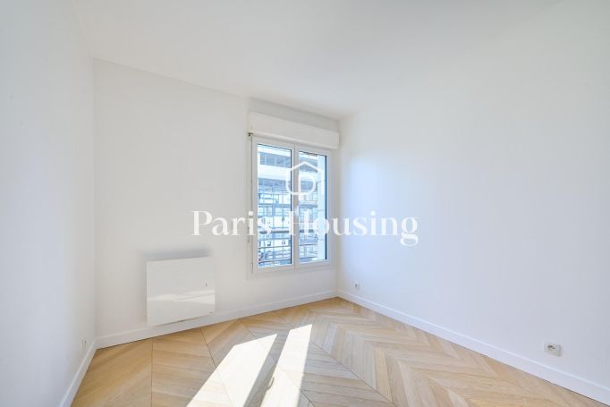 Type: Apartment for rent status: unfurnished, Boulogne-Billancourt, 2 bedrooms, 73.2 m² living area