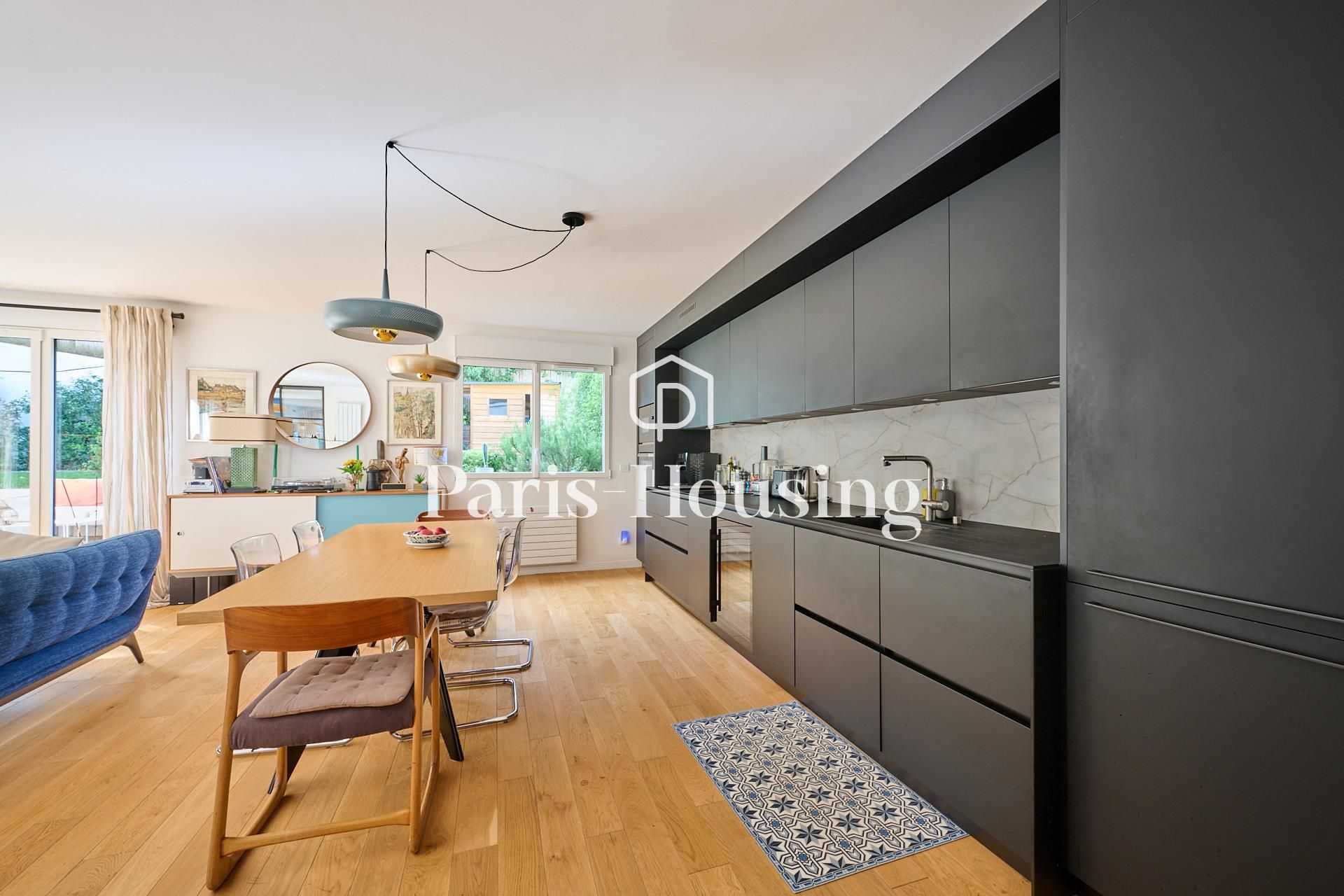 Location appartement meublé, Garches, 5 pièces, 122.8m2 - Ref: 260567 - Paris-housing - Image 2
