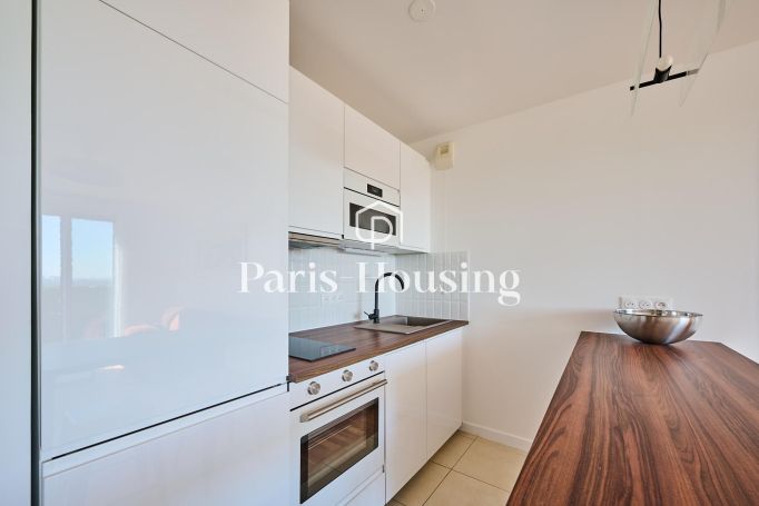 Type: Apartment for rent status: furnished, Suresnes, 1 bedroom, 40.48 m² living area