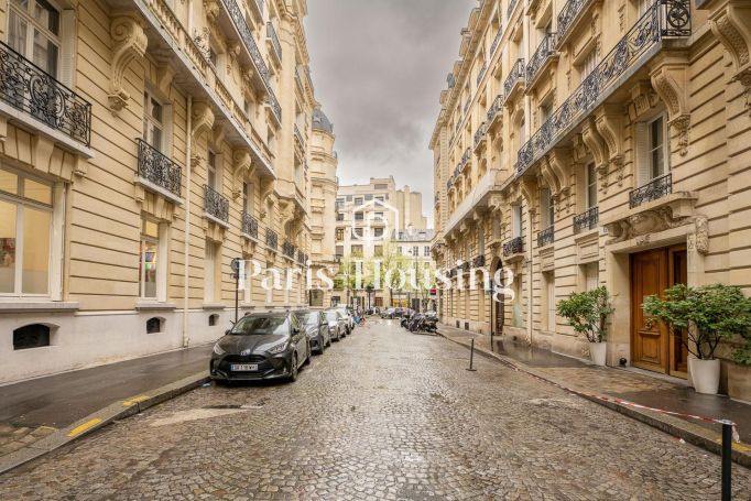 Studio to rent in Paris 16, 1 bedroom, €1,250 - 220406